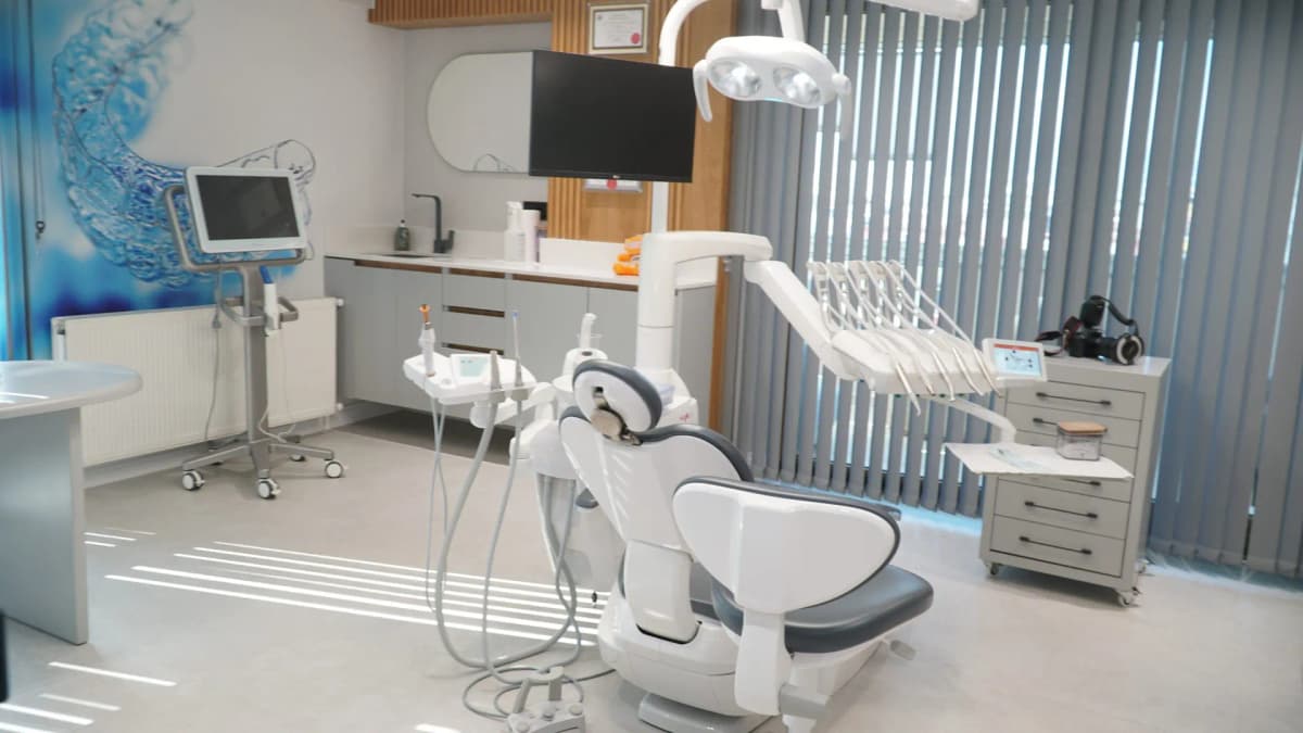 Atakum ortodonti muayenehanesi tedavi değerlendirme alanı
